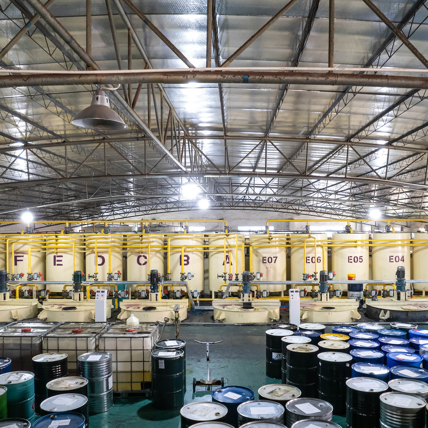 Types of Lubricating Grease: A Comprehensive Guide for Industrial & Automotive Use